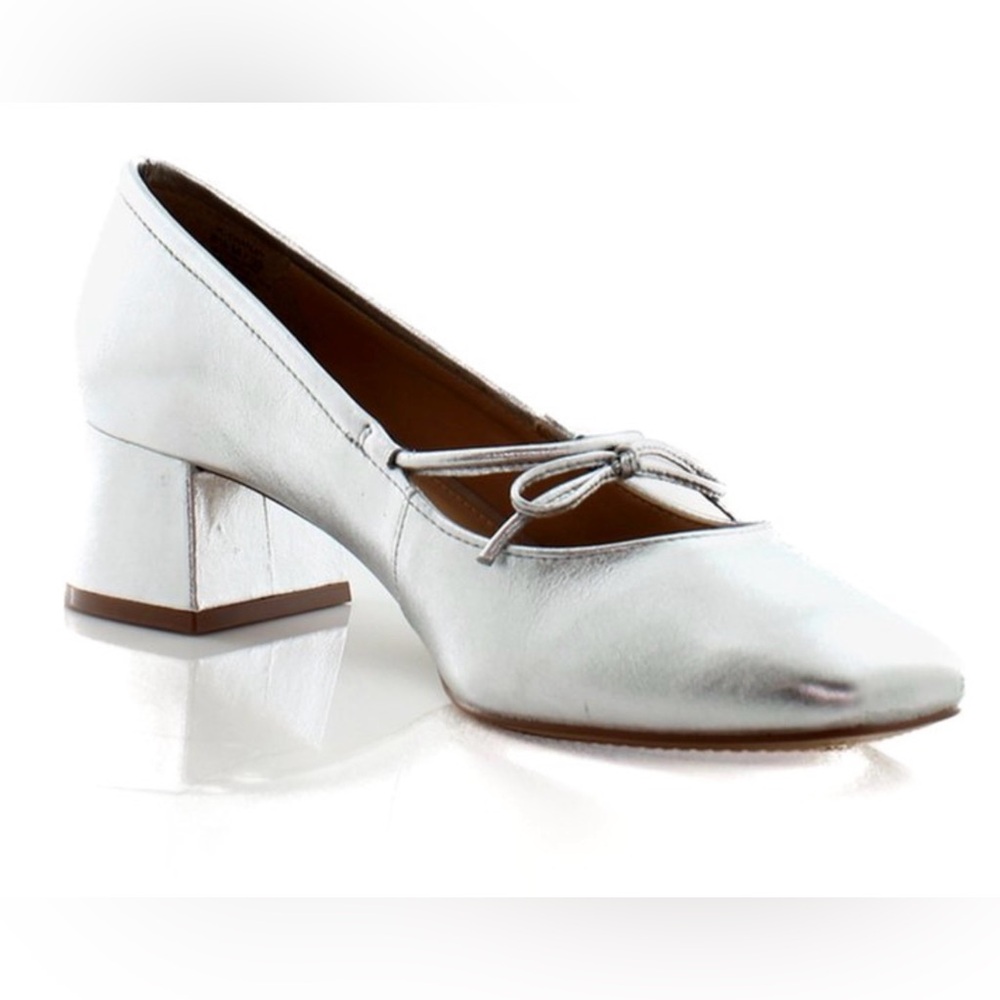 Vince Camuto Charley Silver Metallic Nappa Mary Jane with Bow - Size 8 (NIB)